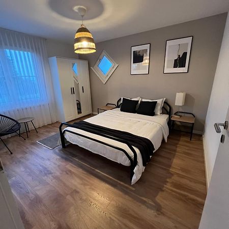 Black&White Apartment Uzwil Zewnętrze zdjęcie